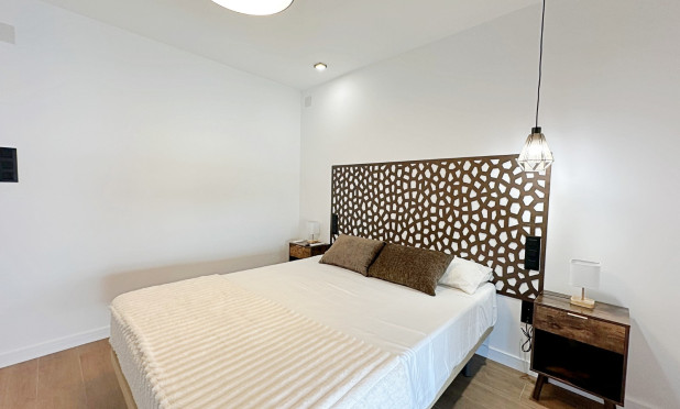 Revente - Maison de ville - Torrevieja - Torrevieja - Aguas Nuevas