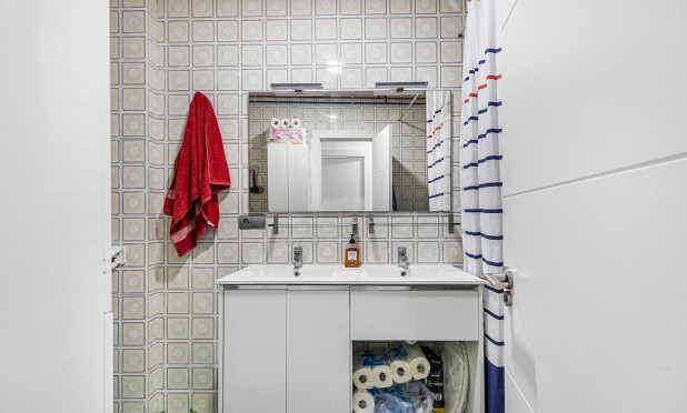 Reventa - Apartamento / piso - Torrevieja - Acequion