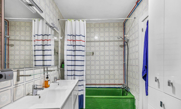 Reventa - Apartamento / piso - Torrevieja - Acequion