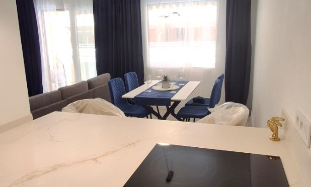 Wiederverkauf - Wohnung - Torrevieja - Playa Acequion