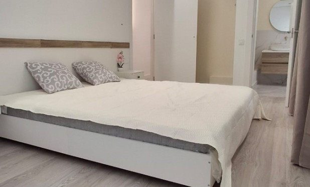 Wiederverkauf - Wohnung - Torrevieja - Playa Acequion