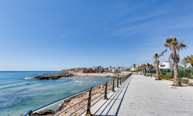 Wiederverkauf - Stadthaus - Orihuela Costa - Las Filipinas