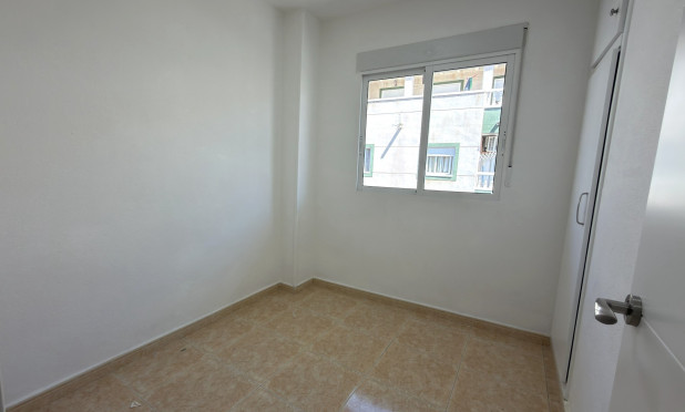 Wiederverkauf - Wohnung - Torrevieja - Curva del Palangre