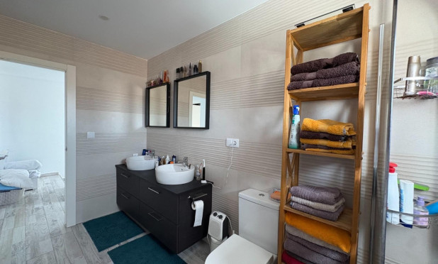 Wiederverkauf - Villa - Torrevieja - La Siesta - El Salado -  Torreta