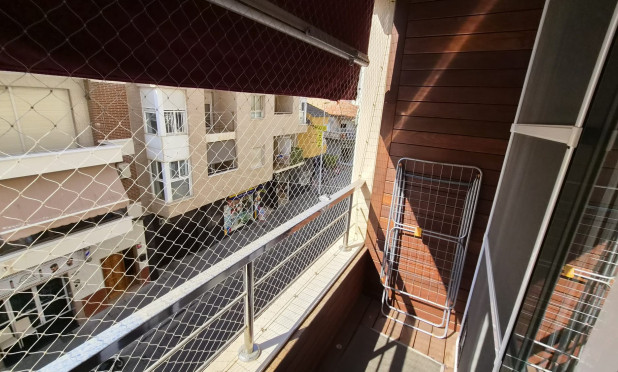 Reventa - Apartamento / piso - Torrevieja - Centro