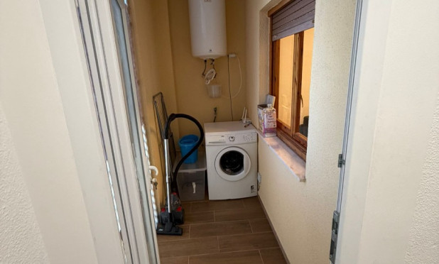 Resale - Apartment / flat - Orihuela Costa - Punta Prima