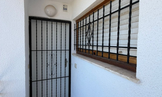 Resale - Apartment / flat - Orihuela Costa - Punta Prima