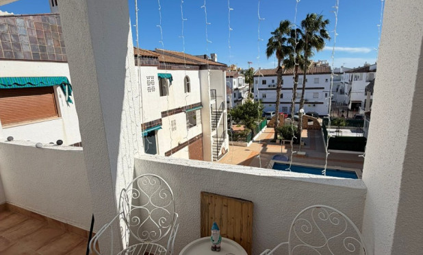 Resale - Apartment / flat - Orihuela Costa - Punta Prima