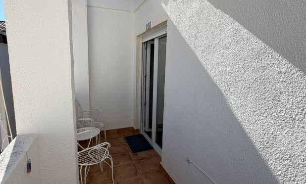 Resale - Apartment / flat - Orihuela Costa - Punta Prima