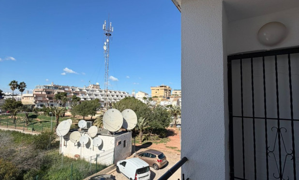 Resale - Apartment / flat - Orihuela Costa - Punta Prima