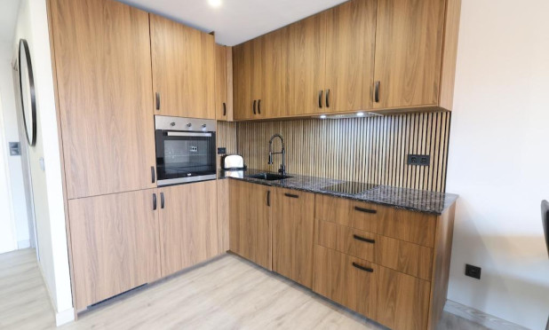 Herverkoop - Appartement / flat - Orihuela Costa - Aguamarina