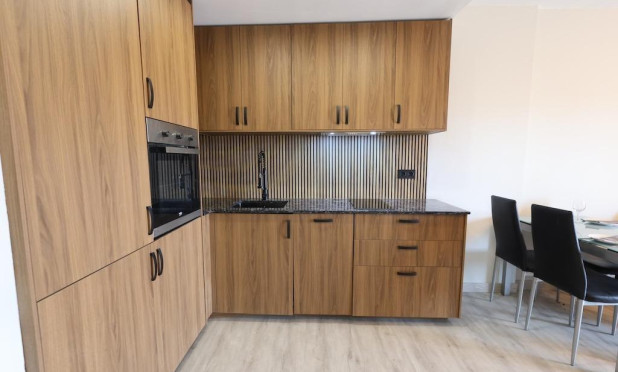 Herverkoop - Appartement / flat - Orihuela Costa - Aguamarina