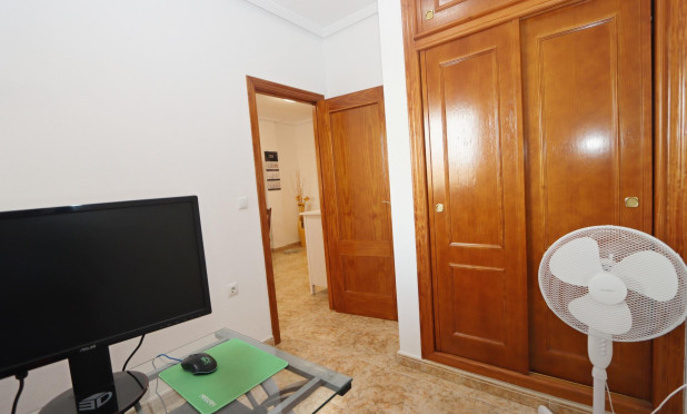 Odsprzedaż - Mieszkanie w bloku - Orihuela Costa - La Ciñuelica - Villa Rosa