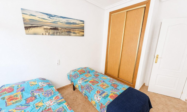Herverkoop - Appartement / flat - Torrevieja - Habaneras