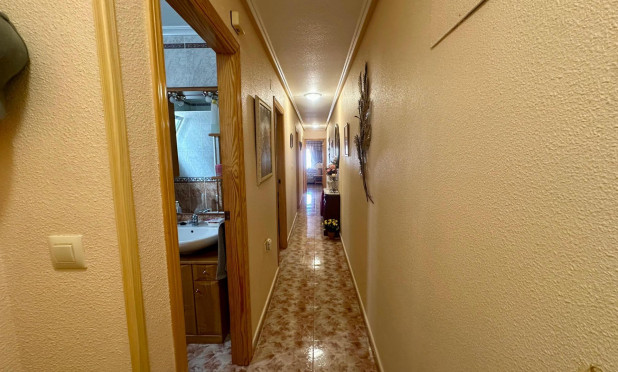 Reventa - Apartamento / piso - Torrevieja - La Mata