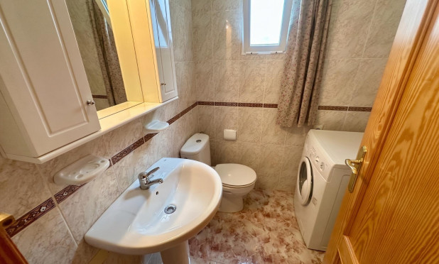 Reventa - Apartamento / piso - Torrevieja - La Mata
