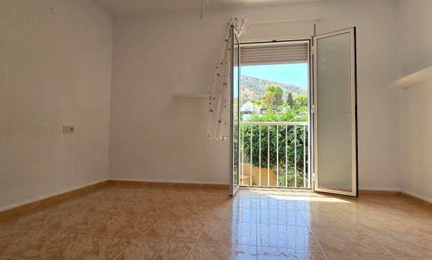 Herverkoop - Herenhuis - Albir