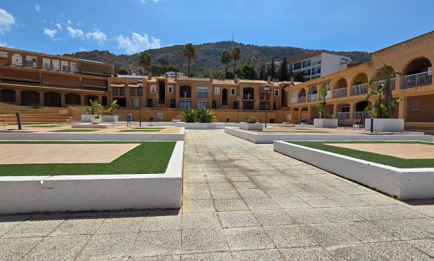 Herverkoop - Herenhuis - Albir