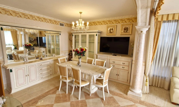 Resale - Apartment / flat - Benidorm - Levante