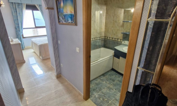 Resale - Apartment / flat - Benidorm - Levante