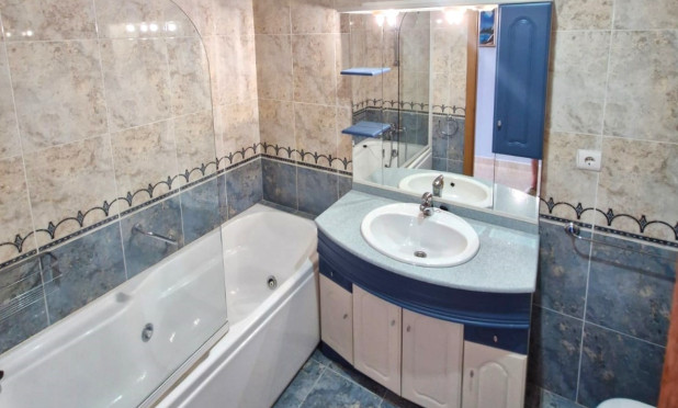 Resale - Apartment / flat - Benidorm - Levante