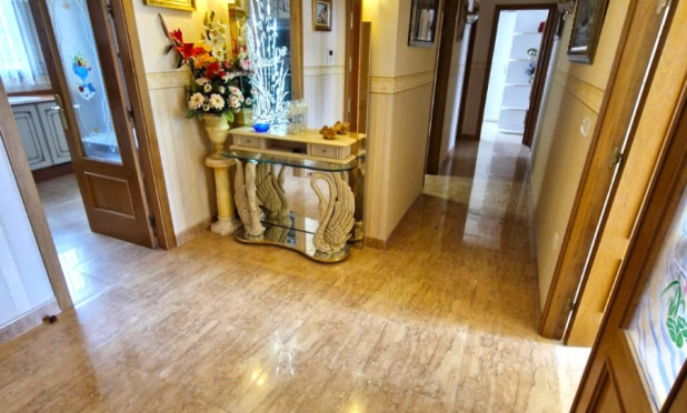 Resale - Apartment / flat - Benidorm - Levante