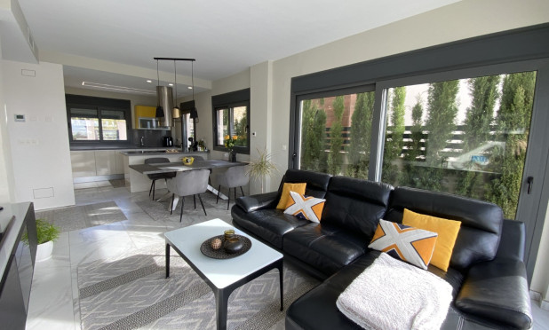 Resale - Villa - Finestrat - Finestrat Urbanizaciones