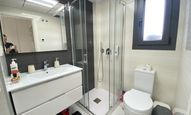 Resale - Villa - Finestrat - Finestrat Urbanizaciones