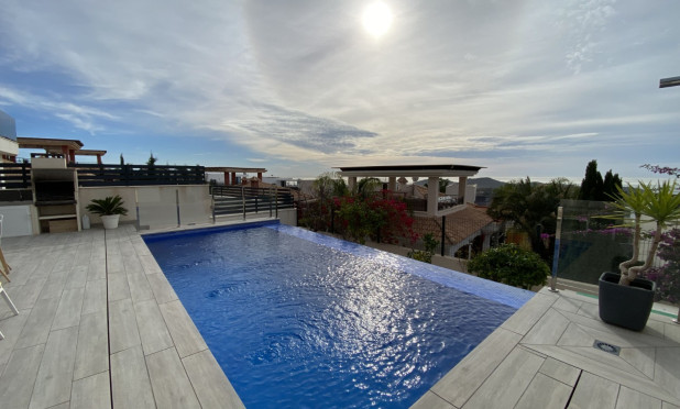 Resale - Villa - Finestrat - Finestrat Urbanizaciones