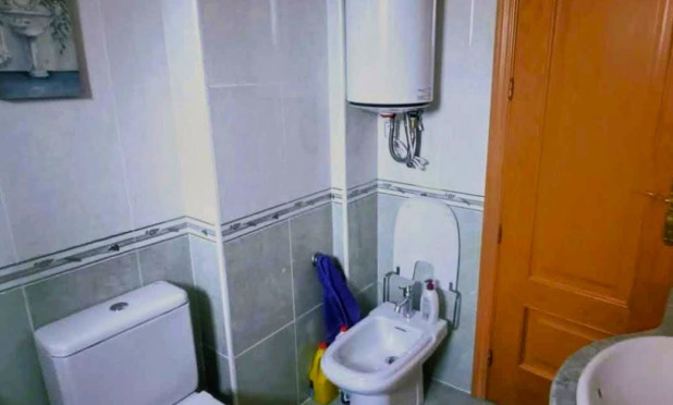Resale - Apartment / flat - Benidorm - Zona de Poniente