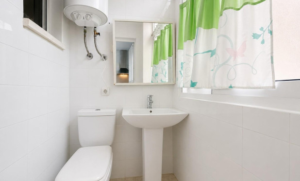 Resale - Apartment / flat - Dehesa de Campoamor - Campoamor