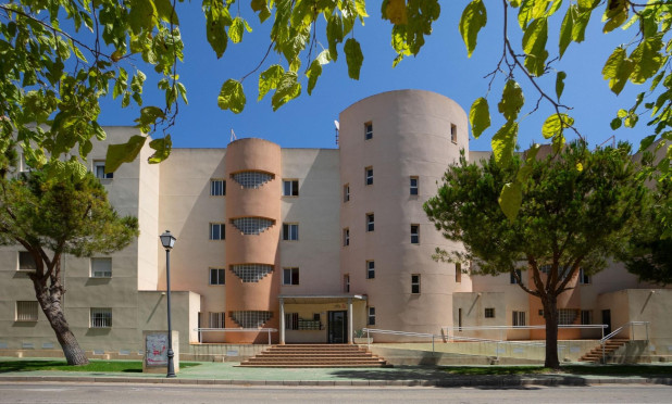 Resale - Apartment / flat - Dehesa de Campoamor - Campoamor