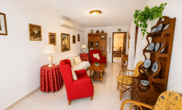 Resale - Townhouse - Torrevieja - La Siesta - El Salado -  Torreta