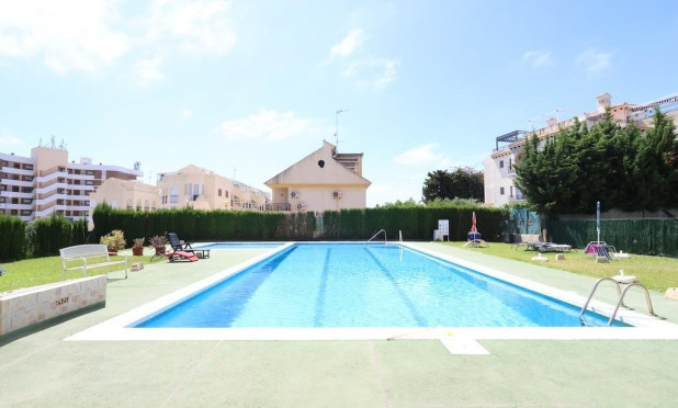 Resale - Apartment / flat - Orihuela Costa - La Zenia
