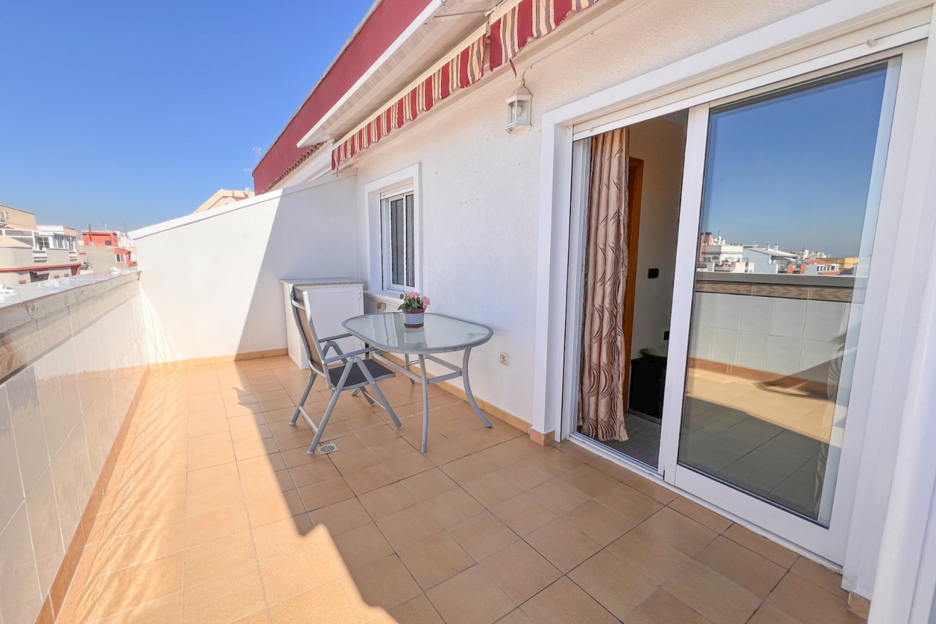 Resale - Apartment / flat - Torrevieja - torrevieja