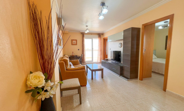 Resale - Apartment / flat - Torrevieja - torrevieja