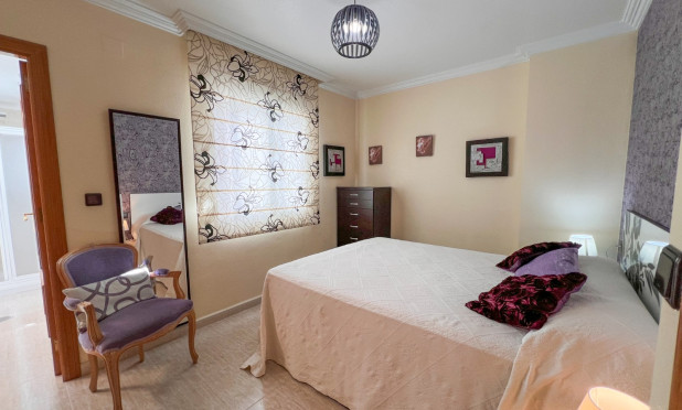 Resale - Apartment / flat - Torrevieja - torrevieja