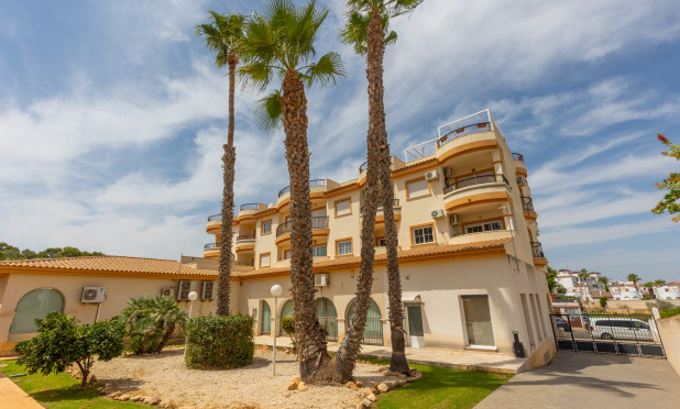 Resale - Apartment / flat - Orihuela - Villamartin
