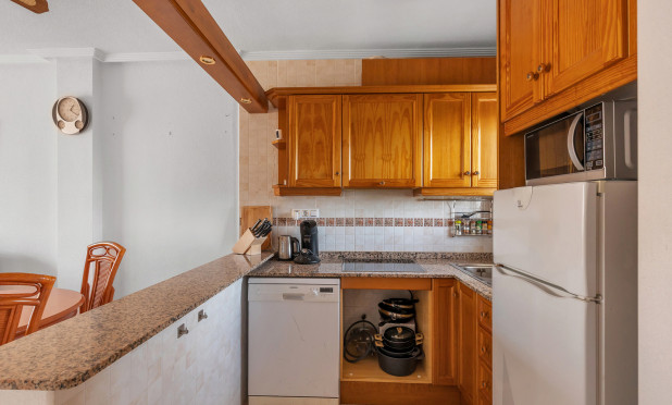 Resale - Apartment / flat - Orihuela - Villamartin