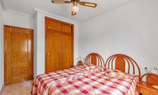 Resale - Apartment / flat - Orihuela - Villamartin
