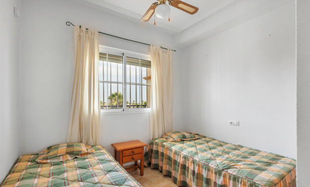 Resale - Apartment / flat - Orihuela - Villamartin