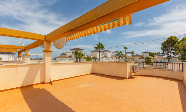 Resale - Apartment / flat - Orihuela - Villamartin