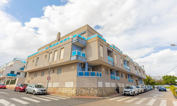 Resale - Apartment / flat - Torrevieja - Estacion de autobuses