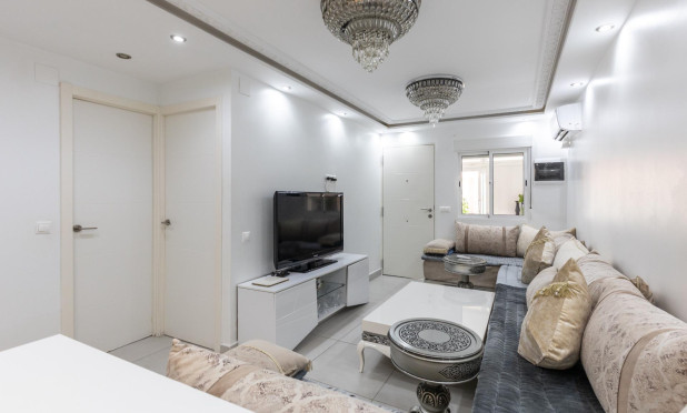 Resale - Townhouse - Torrevieja - Torretas
