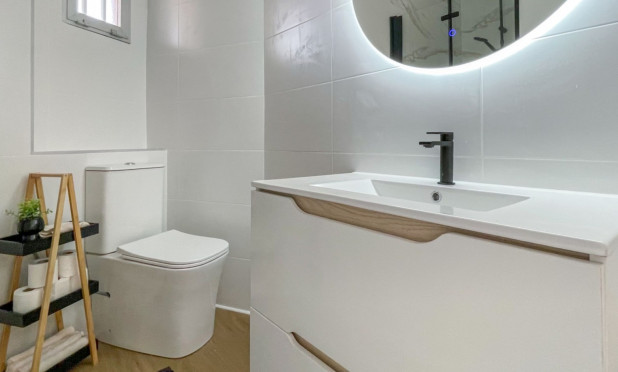 Resale - Apartment / flat - Orihuela Costa - Cabo Roig