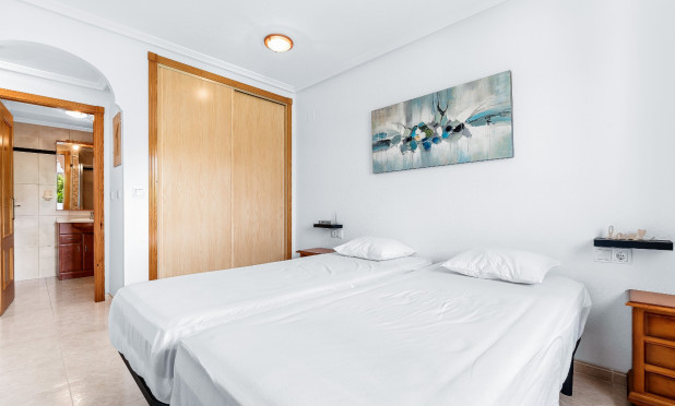 Resale - Apartment / flat - Orihuela Costa - Playa Flamenca