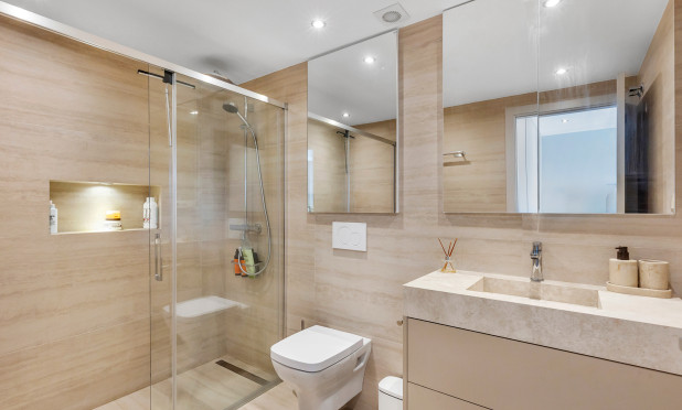 Resale - Apartment / flat - Torrevieja - Punta Prima