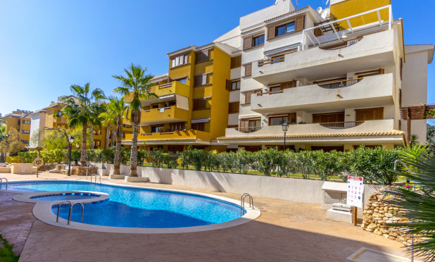 Resale - Apartment / flat - Torrevieja - Punta Prima
