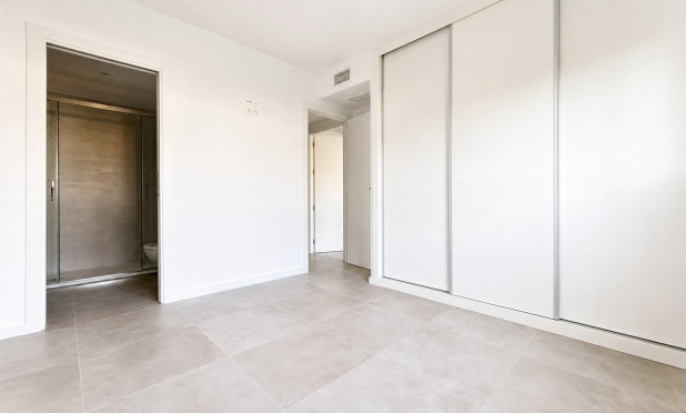 Resale - Apartment / flat - Dehesa de Campoamor - Campoamor