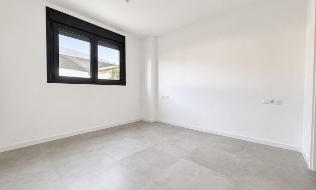 Resale - Apartment / flat - Dehesa de Campoamor - Campoamor